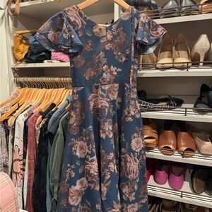Joyfolie Navy and Mauve Floral Midi Dress NWOT perfect for photos!